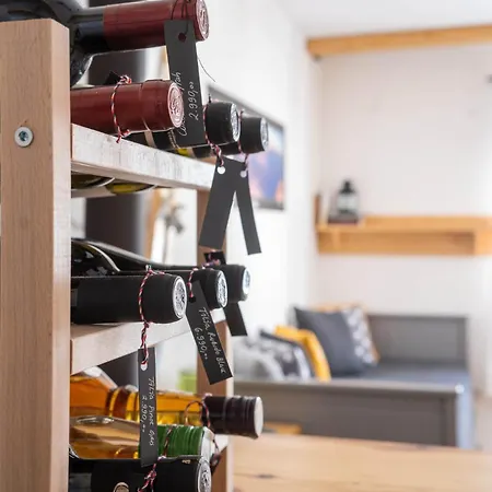 בית נופש Alpine Retreat Cupino Sokace *